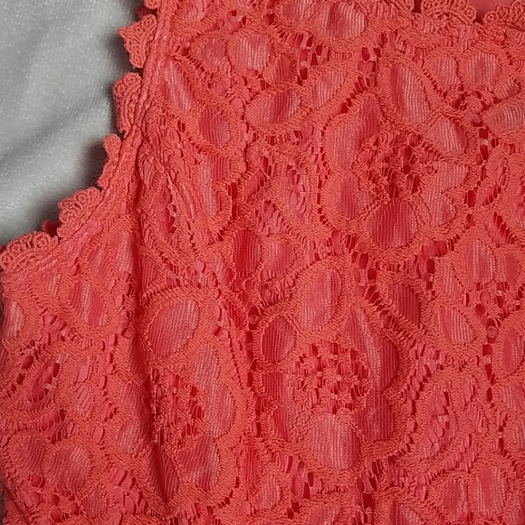 Dress - Picture 4 of 6